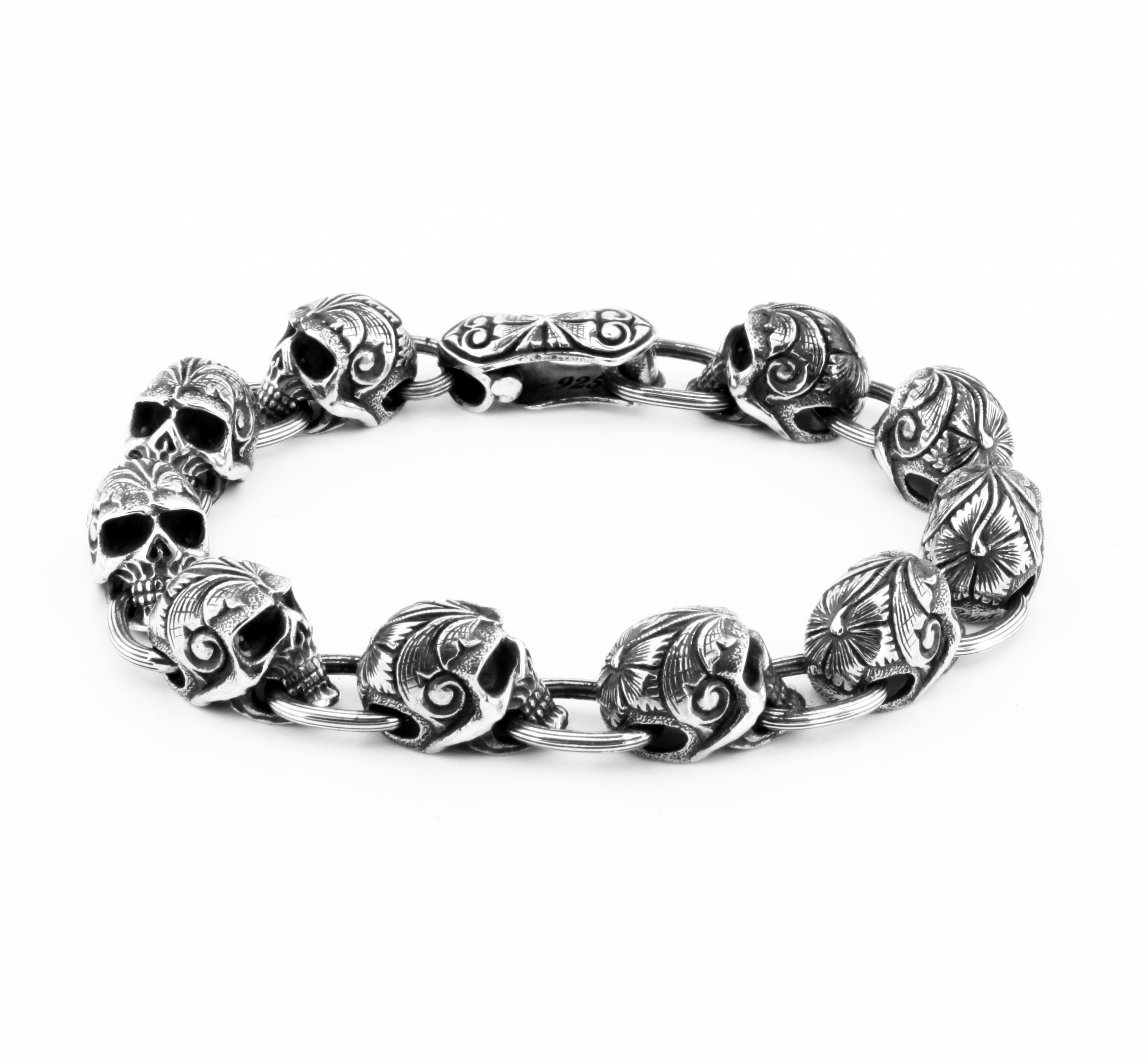 3D Engraved Skull Chain Arc Shield Lock Bracelet in Sterling Silver