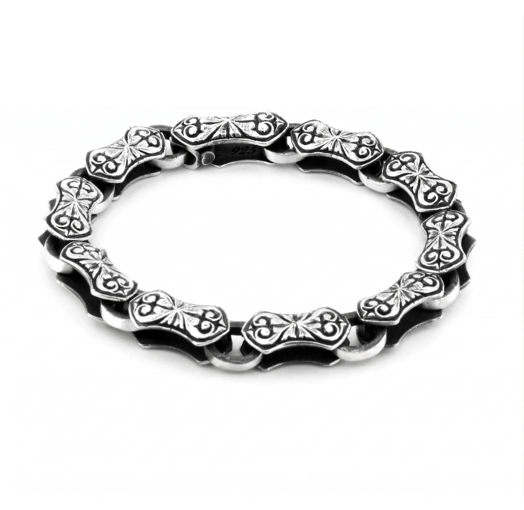 Engraved Arc Shield Lock Chain Bracelet in Sterling Silver