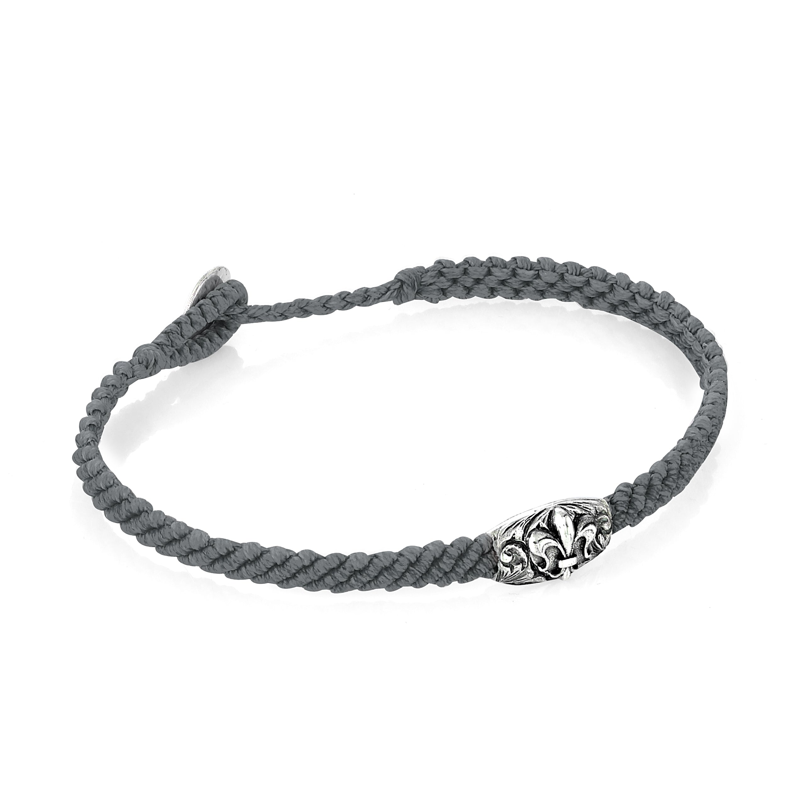 Macrame Fleur de Lis Disc Bracelet in Sterling Silver