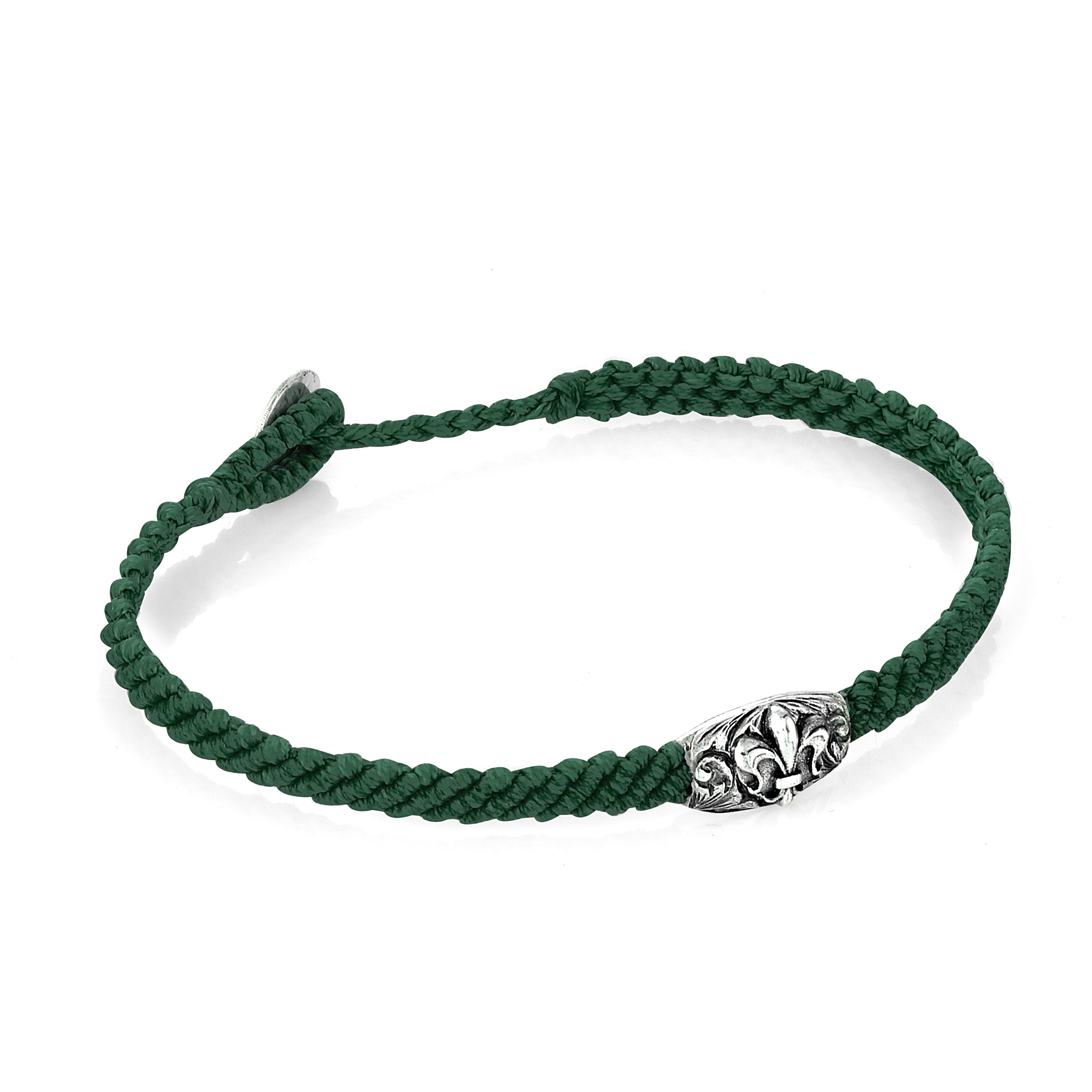 Macrame Fleur de Lis Disc Bracelet in Sterling Silver