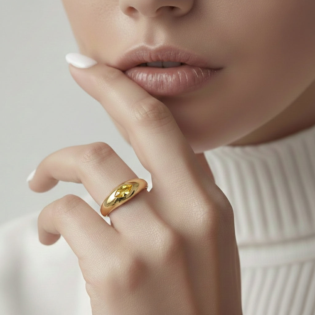 Marquise Zircon Rng Ring in Sterling Silver
