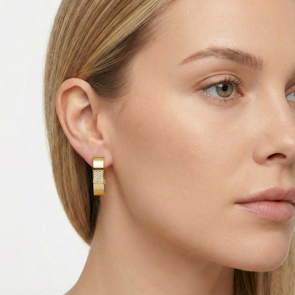 Mona Earring in Sterling Silver