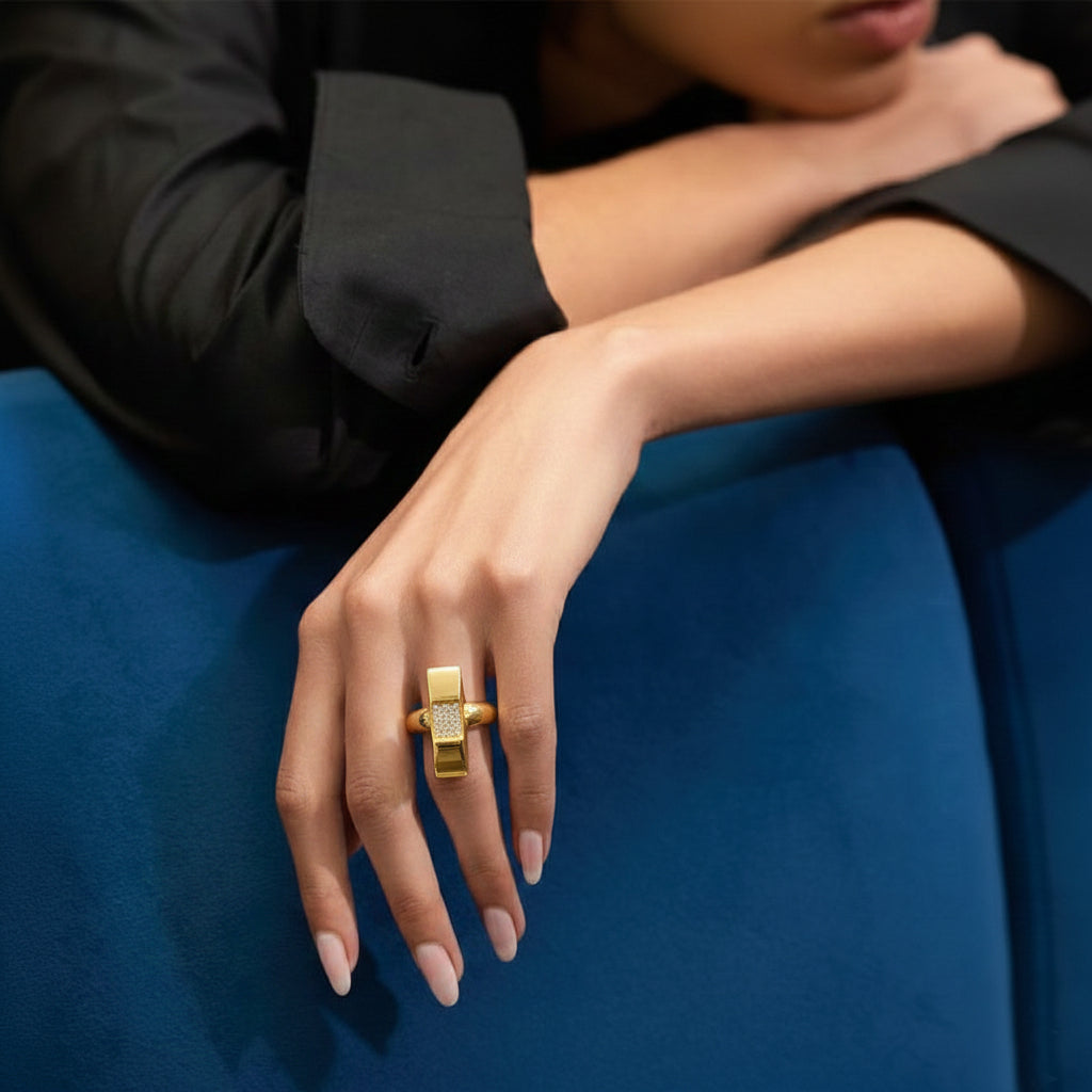 Mona Rng Ring in Sterling Silver