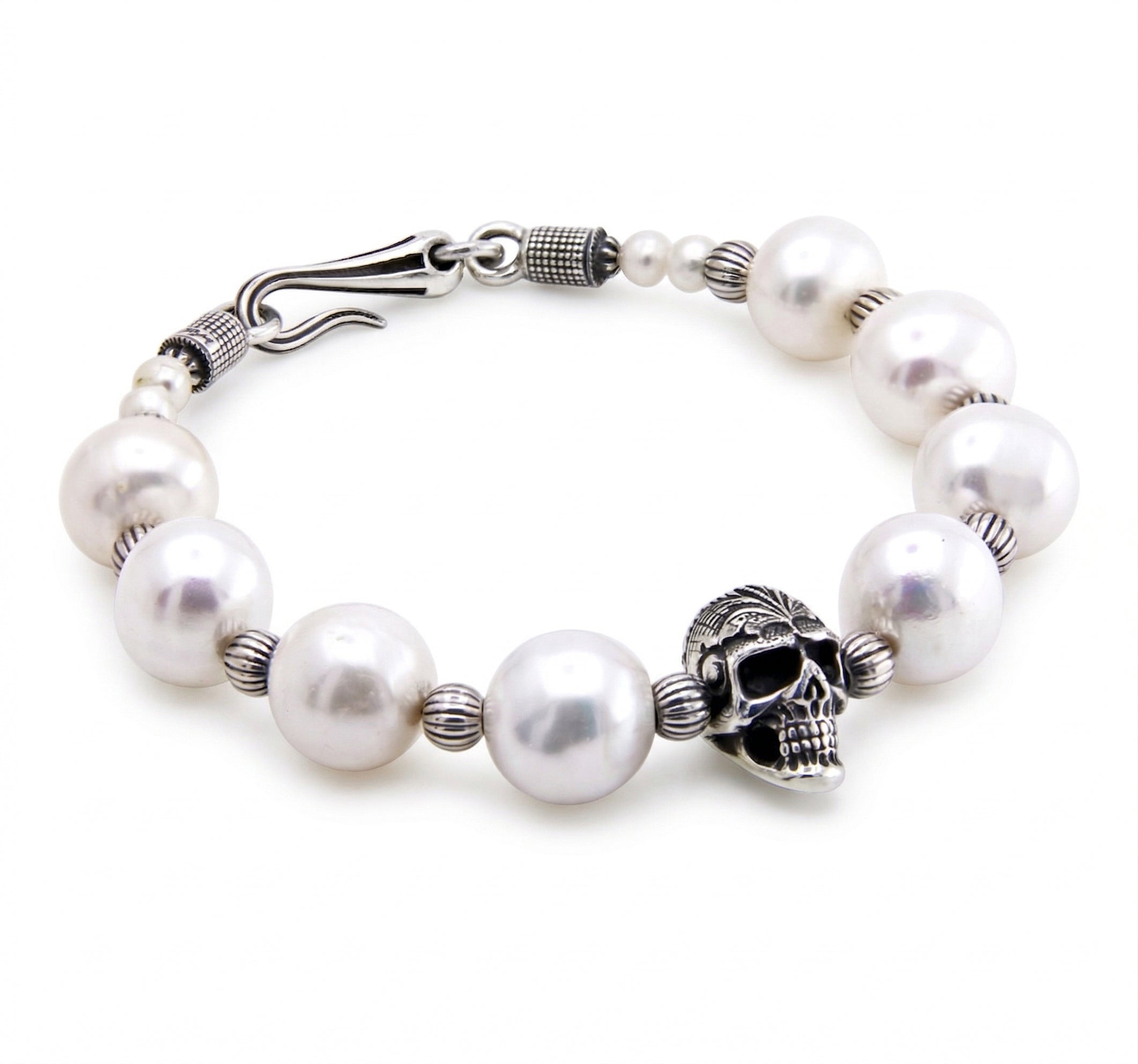 Skull Pearl Hook Bracelet in Sterling Silver