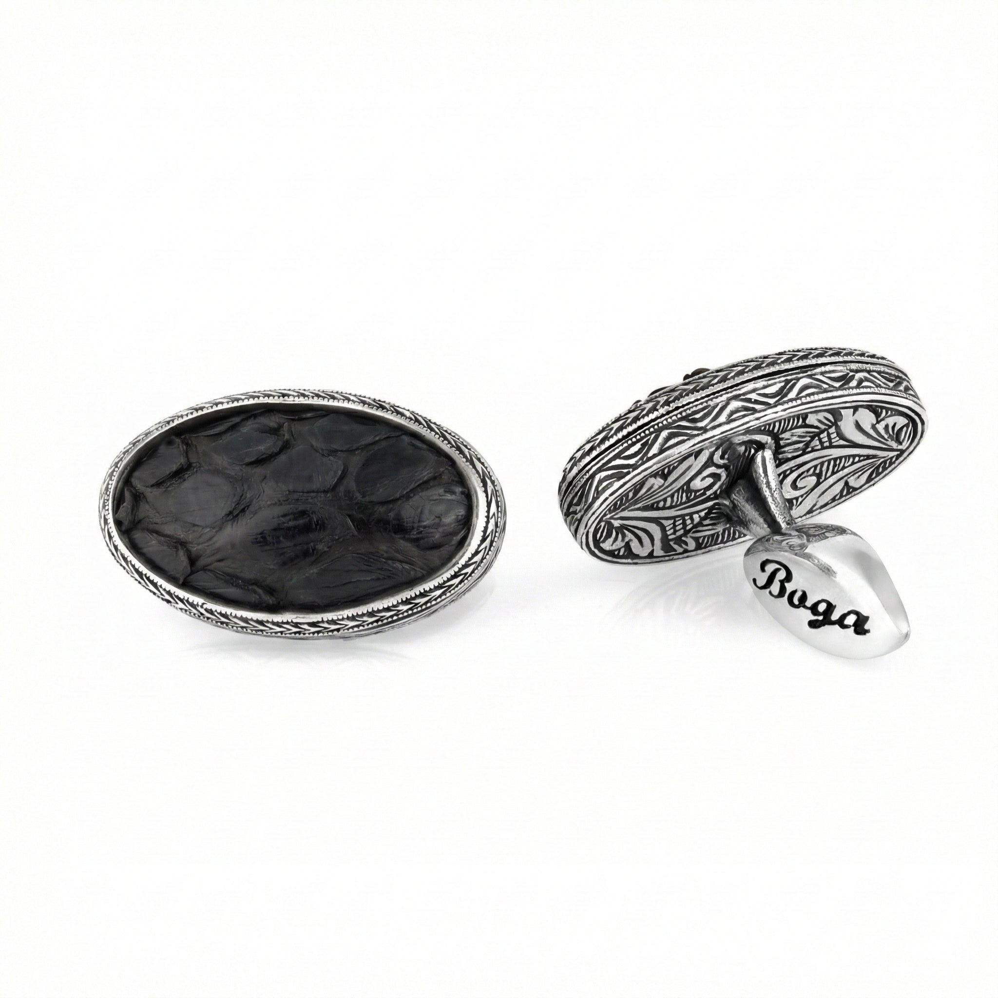 Snake Oval Small. Cufflinks in Sterling Silver