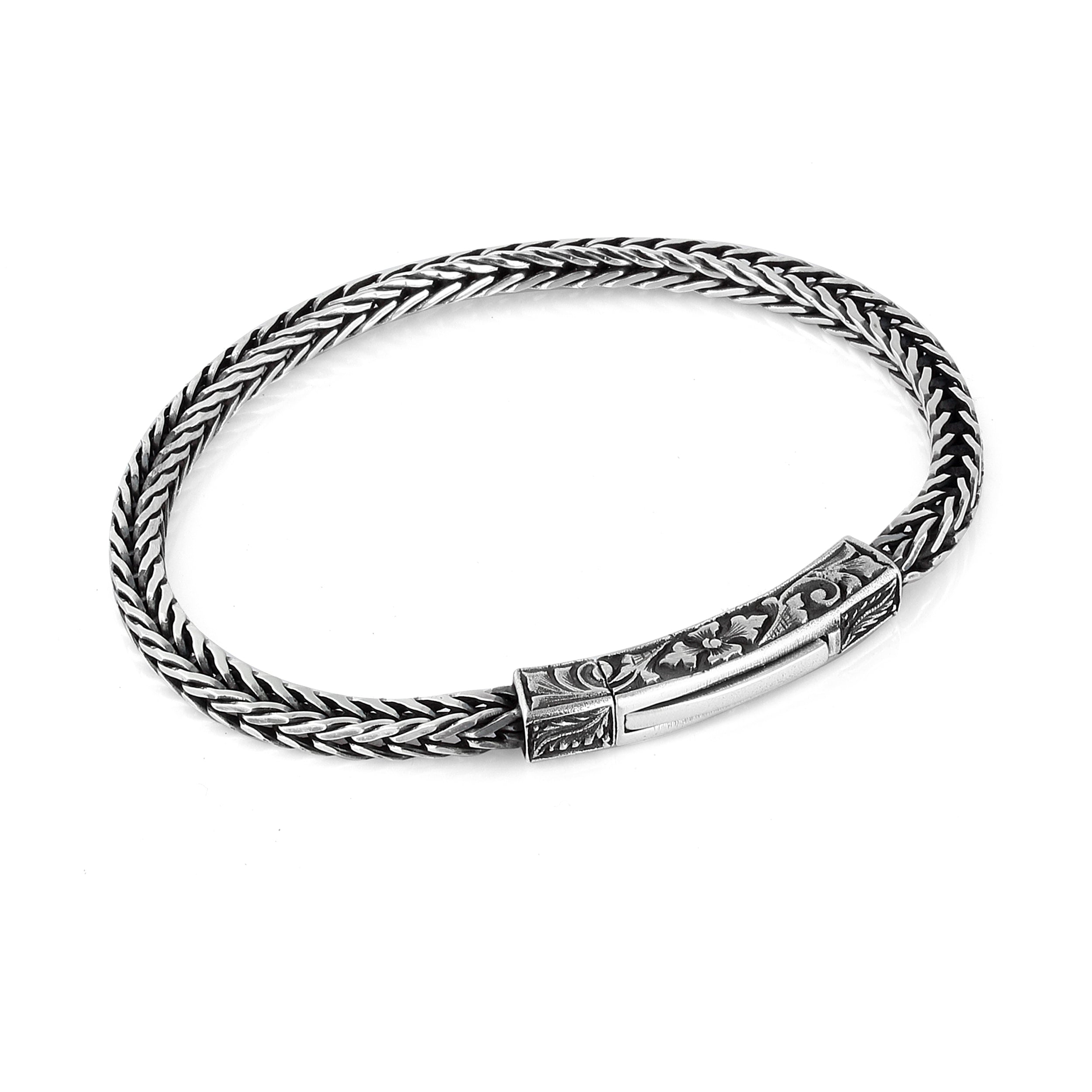 Square Single Engraved Fox Chain Bracelet in Sterling Silver