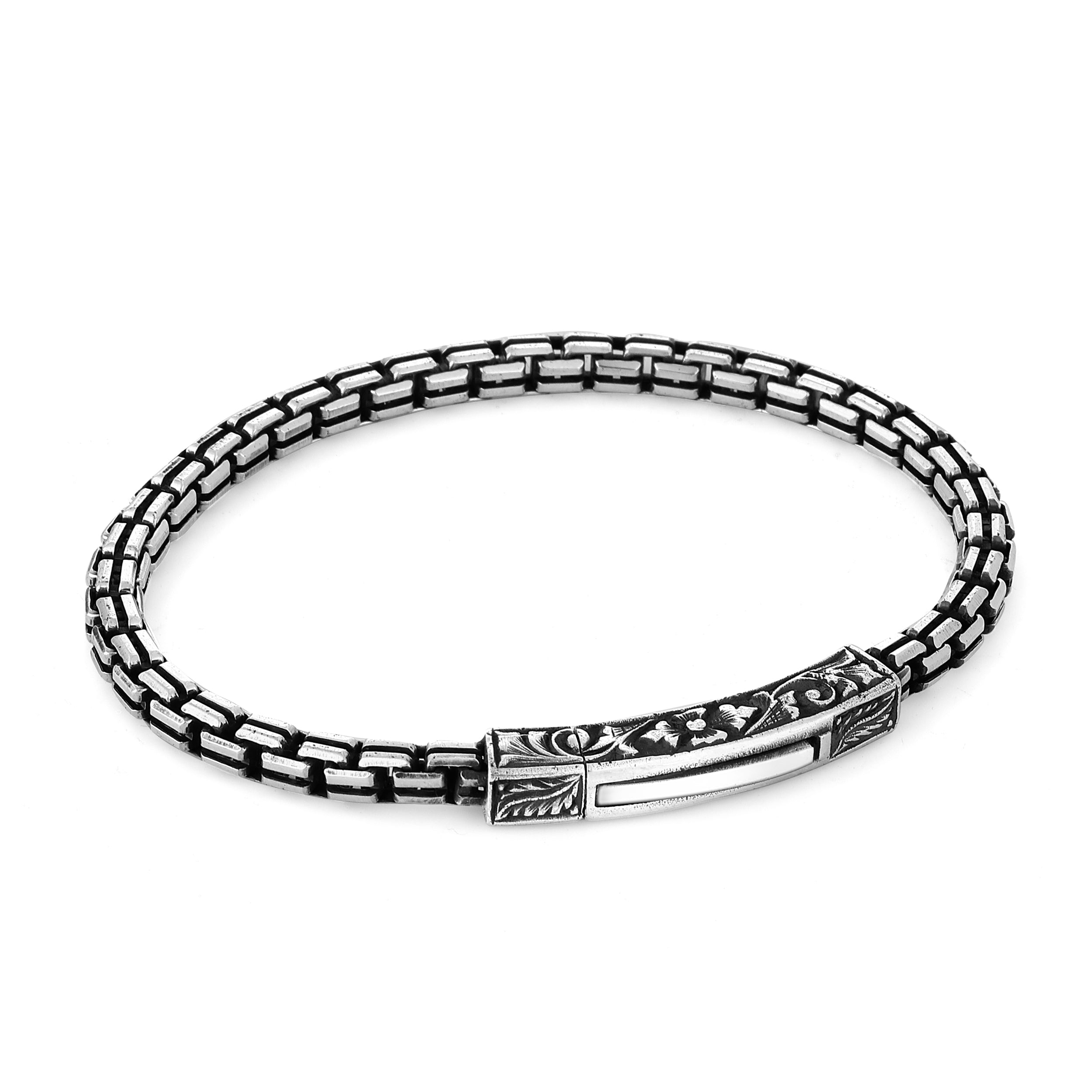 Square Single Engraved It Chain Bracelet in Sterling Silver